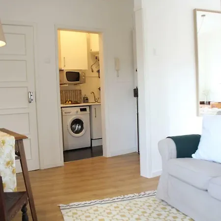 Maria Do Bairro - Free Parking Inside Apartman